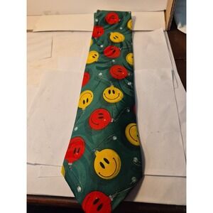 Smiley Bulb Christmas Tie Men's Novelty  approx 60 In Length By 3 1/2 In. Wide